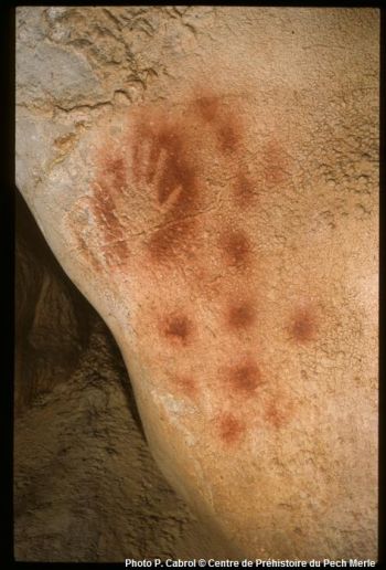Main négative - grotte du Pech Merle